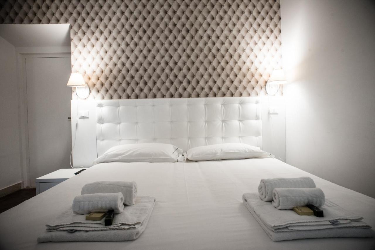 Flowers Apartments Рим Екстериор снимка