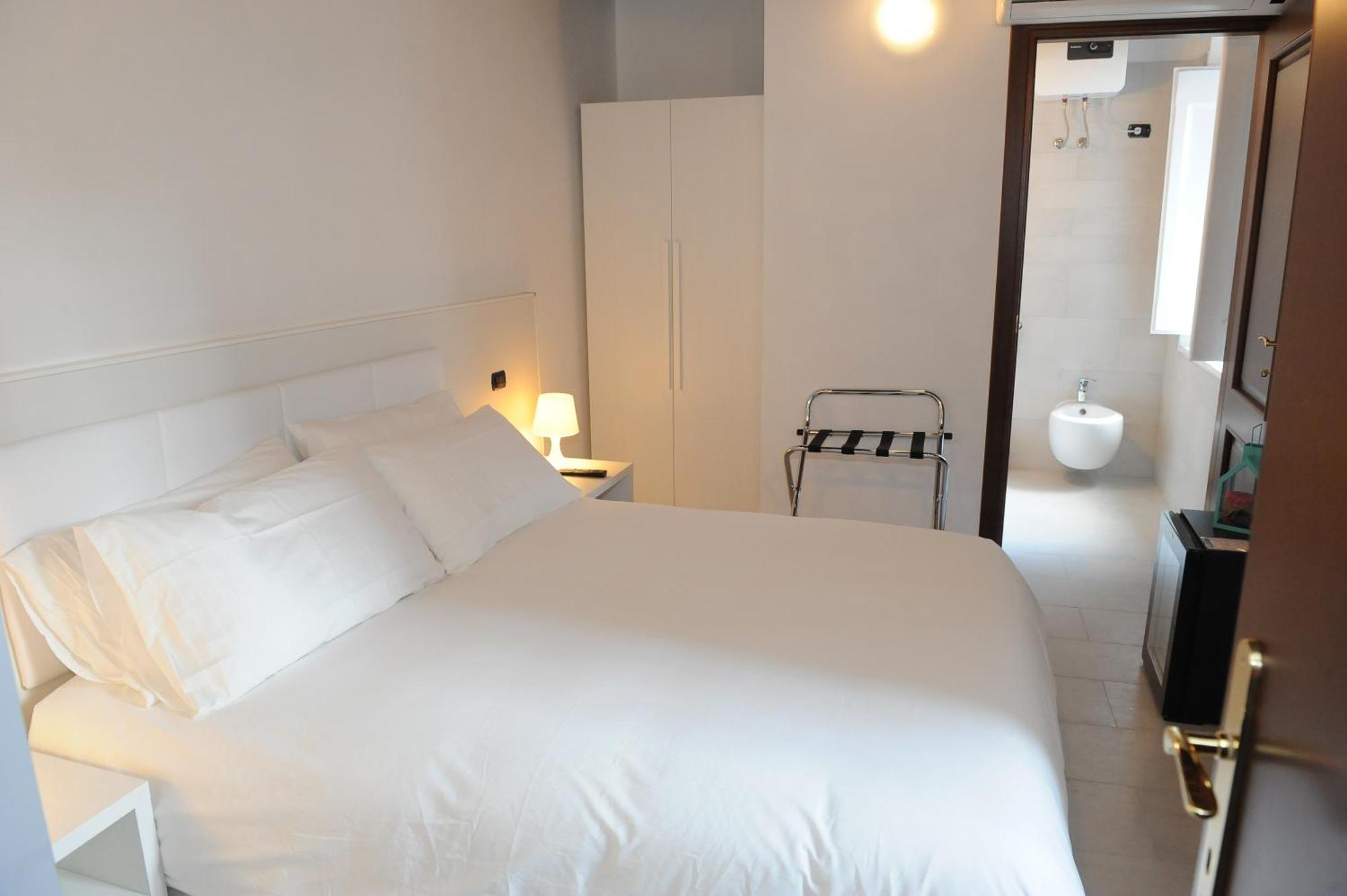 Flowers Apartments Рим Стая снимка